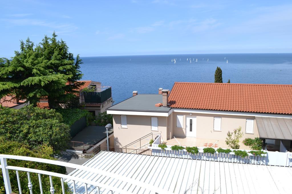 Apartment Jugo Piran Exterior photo